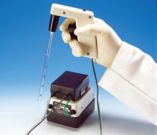PIPET AID A POMPE ET FILTRE EXTERNE + NEZ TC