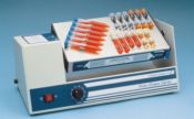 BOITE MAGNETIQUE POUR 100 MICROTUBES