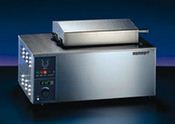 Bain-marie électronique MEMMERT, 210 x 210 x 140 mm, 7 L