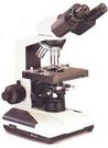 Microscope Semi-plans monoculaire